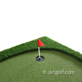 Golf mettant le tapis d'herbe artificielle verte